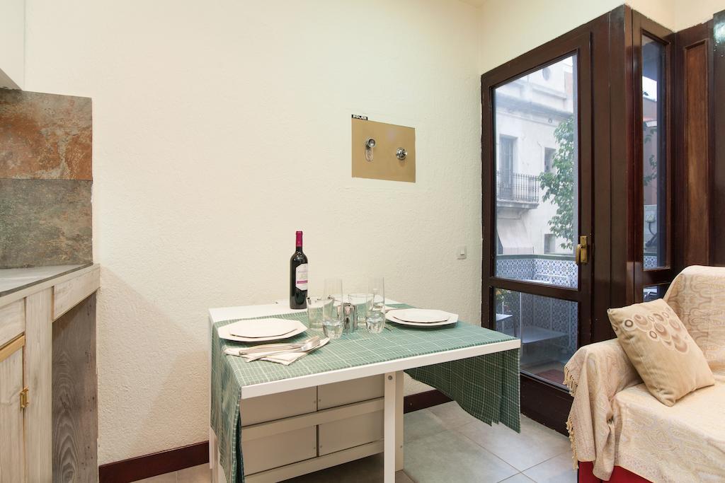 Flat Barcelona Apartment Стая снимка