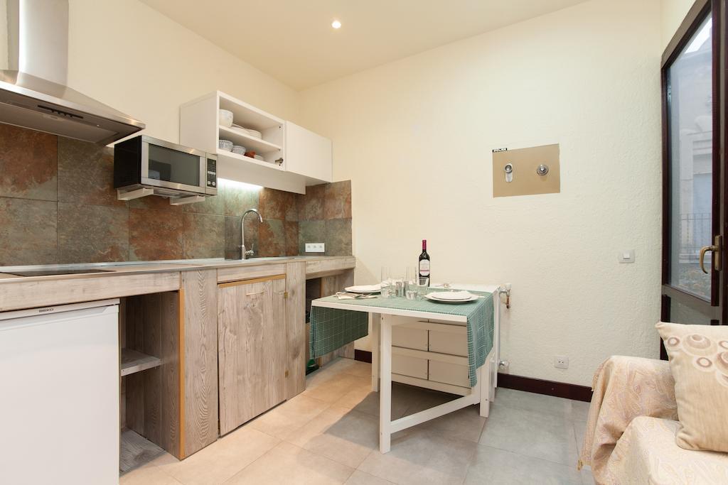 Flat Barcelona Apartment Стая снимка